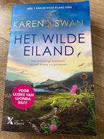 Boek het wilde eiland van karen swan, Ophalen of Verzenden, Zo goed als nieuw, Karen Swan