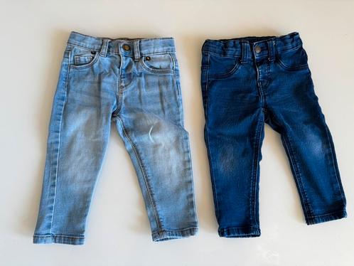2 mooie jongensbroeken maat 74, Kinderen en Baby's, Babykleding | Maat 74, Zo goed als nieuw, Jongetje, Broekje, Ophalen of Verzenden