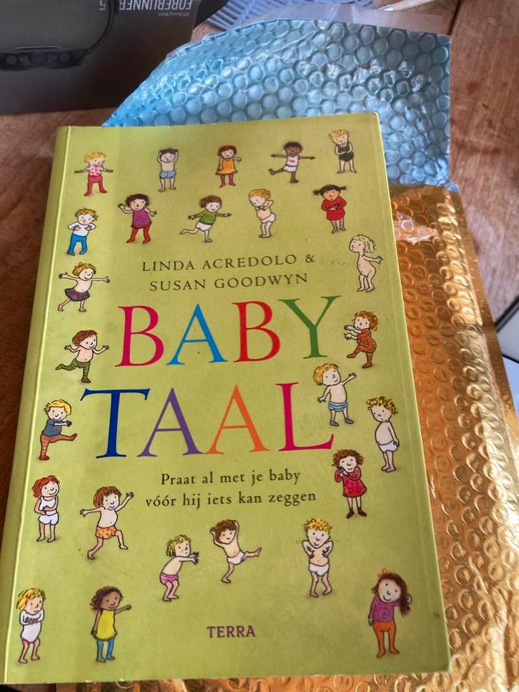 Babytaal - Linda Acredolo & Susan Goodwyn, Boeken, Zwangerschap en Opvoeding, Gelezen, Opvoeding tot 6 jaar, Ophalen of Verzenden