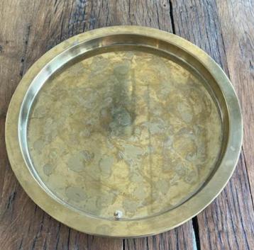 Gouden schaal (5 beschikbaar) beschikbaar voor biedingen