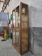 Grote Eiken Museum Vitrine Kast | Vintage Houten Vitrinekast, Vintage Jaren 50 60 Antiek Brocante, 200 cm of meer, 25 tot 50 cm