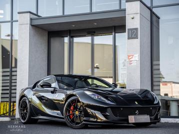 Ferrari 812 V12 Superfast HELE / Warranty / Passenger/ Carbo beschikbaar voor biedingen