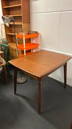 Vintage design van Teeffelen uitschuiftafel klein formaat, ?, Zo goed als nieuw, Minder dan 100 cm, Hout