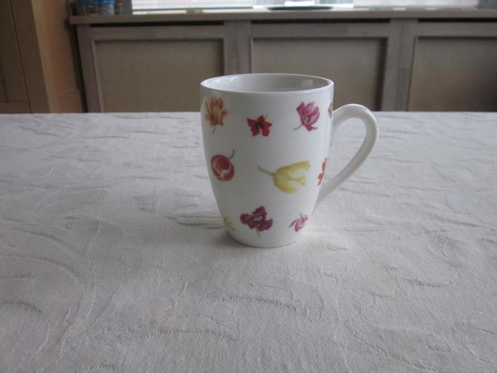 Janneke Brinkman Salentijn Botania mok Tulips D7cm H9cm, Huis en Inrichting, Keuken | Servies, Zo goed als nieuw, Overige typen