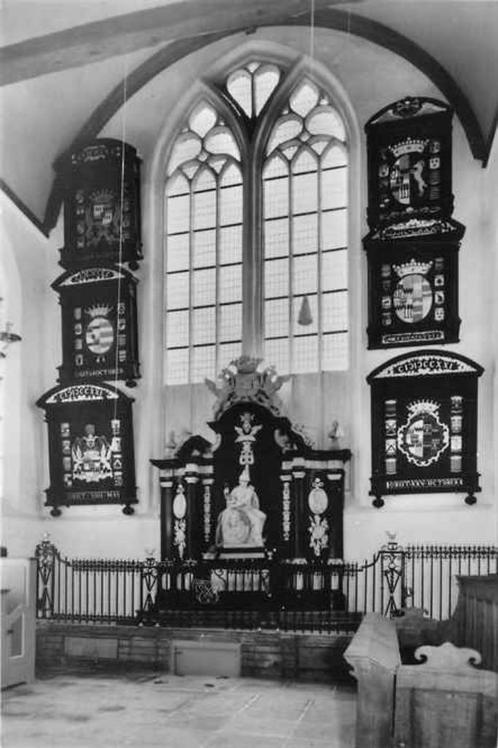 (301-146-033) Oosthuizen Graftombe, Verzamelen, Ansichtkaarten | Nederland, Noord-Holland, Verzenden