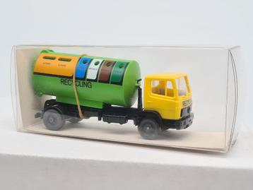 afvalstoffen recycling Mercedes vrachtwagen - Wiking 1/87 beschikbaar voor biedingen