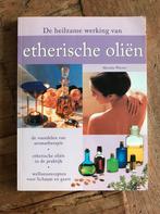 Monika Werner - de heilzame werking van etherische olien, Boeken, Ophalen of Verzenden, Zo goed als nieuw, Monika Werner