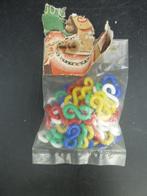 Vintage zakje met plastic kettinghaakjes jaren 60, Ophalen of Verzenden