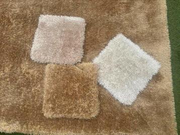 vloerkleed London Limited  200 x 300 cm van €449 voor €299-, beschikbaar voor biedingen