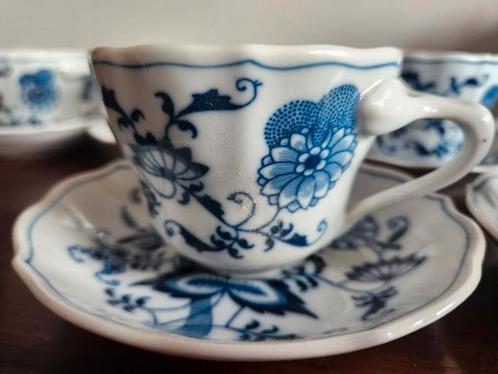 Blue Danube koffiekopjes kop en schotel 9x, Antiek en Kunst, Antiek | Servies los, Ophalen of Verzenden