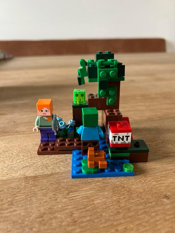 LEGO Minecraft Het Moerasavontuur 21240, Kinderen en Baby's, Speelgoed | Duplo en Lego, Zo goed als nieuw, Lego, Complete set