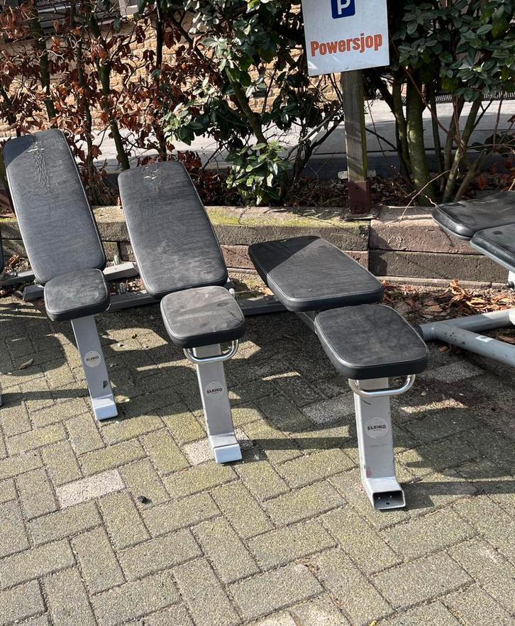 ELEIKO verstelbare bank adjustable bench ( nog 3 te koop ), Sport en Fitness, Fitnessmaterialen, Gebruikt, Fitnessbank, Ophalen