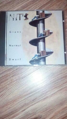 The Nits - Giant normal Dwarf, Cd's en Dvd's, Cd's | Pop, Zo goed als nieuw, 1960 tot 1980, Ophalen of Verzenden