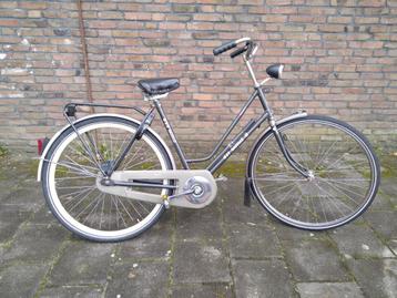 Nette Gazelle Damesfiets 28 inch Terugtraprem Goede staat! beschikbaar voor biedingen