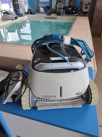 Dolphin Cainan 3i zwembadrobot beschikbaar voor biedingen