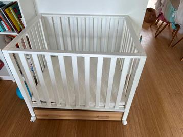 Childhome box op wielen met lade beschikbaar voor biedingen