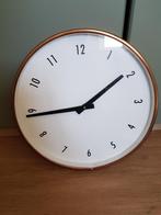 Wandklok, Huis en Inrichting, Woonaccessoires | Klokken, Ophalen of Verzenden, Zo goed als nieuw, Analoog, Wandklok