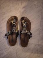 2 Paar Slippers Maat 39, Ophalen of Verzenden, Gedragen, Overige kleuren, Slippers