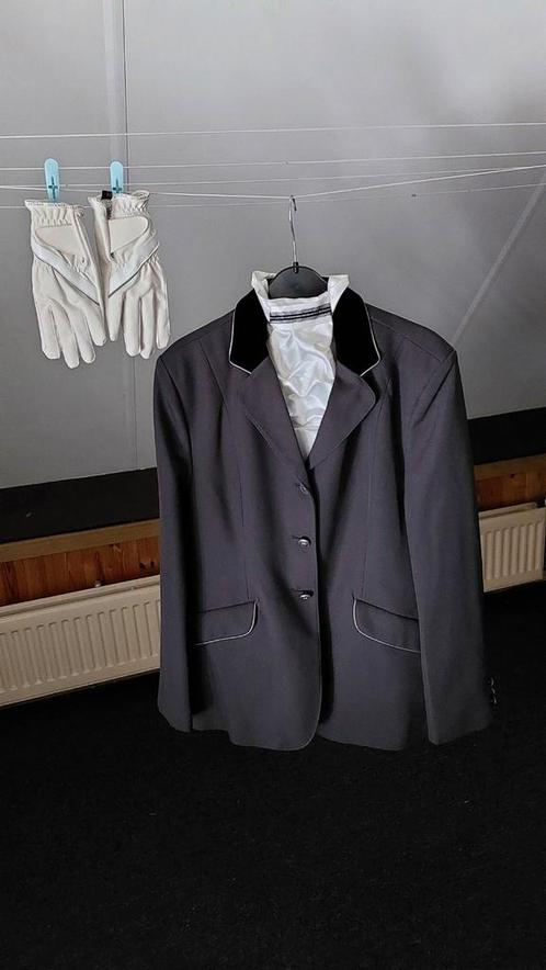 Equitheme wedstrijdjasje maat 44 grijs, Dieren en Toebehoren, Paardrijkleding, Gebruikt, Dames, Bovenkleding, Dressuur, Ophalen of Verzenden