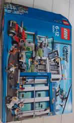 Lego 60047 City Politiebureau, Kinderen en Baby's, Speelgoed | Duplo en Lego, Ophalen of Verzenden, Zo goed als nieuw, Complete set