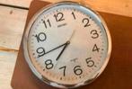 Zilveren klok / wandklok van seiko, Ophalen of Verzenden, Zo goed als nieuw