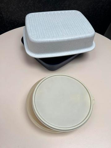 Grote Nieuwe TUPPERWARE Brooddoos Bewaardoos + gratis bakje beschikbaar voor biedingen