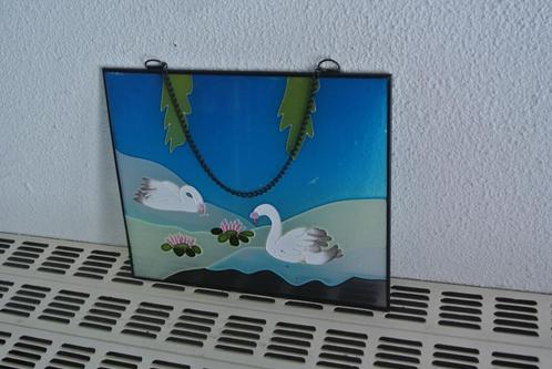 Gebrandschilderd Glas en Loodraampje Twee Zwanen/Waterlelies, Huis en Inrichting, Woonaccessoires | Overige, Zo goed als nieuw