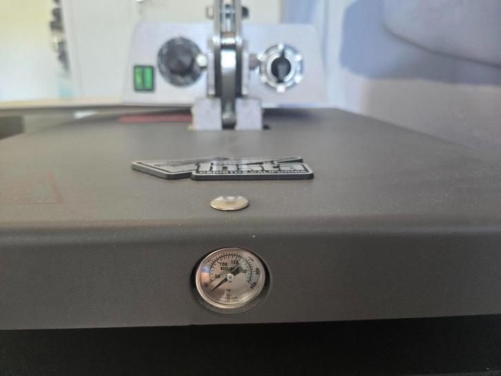 Insta Transferpers Hittepers Warmtepers T-shirt Pers, Hobby en Vrije tijd, Kledingapplicaties en Hotfix, Zo goed als nieuw, Hotfix applicaties