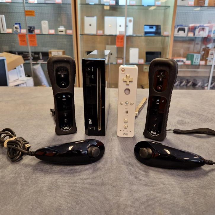 Nintendo Wii Wit Spelcomputer - In Nette Staat, Spelcomputers en Games, Spelcomputers | Nintendo Wii, Zo goed als nieuw