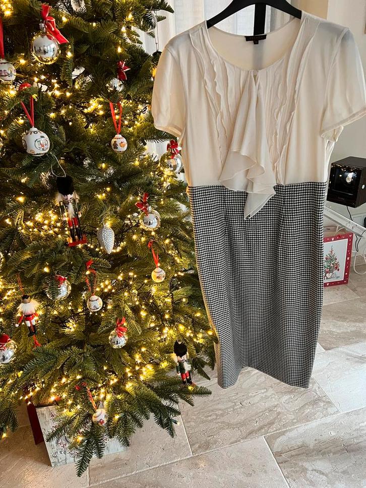 Elegante ESCADA jurk - Maat 38, Kleding | Dames, Jurken, Zo goed als nieuw, Maat 38/40 (M), Verzenden