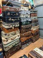 Oude vintage koffers - Ouderwetse koffers - Antieke koffer, Sieraden, Tassen en Uiterlijk, Koffers, Ophalen, Gebruikt, Overige materialen