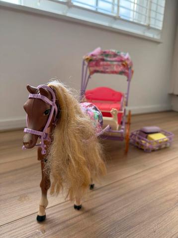 Barbie Paard & Koets beschikbaar voor biedingen