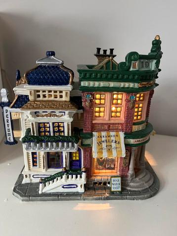 Lemax Coddington Village Abramson Jewelers 45139 beschikbaar voor biedingen
