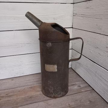 Vintage metalen Duitse oliekan. beschikbaar voor biedingen