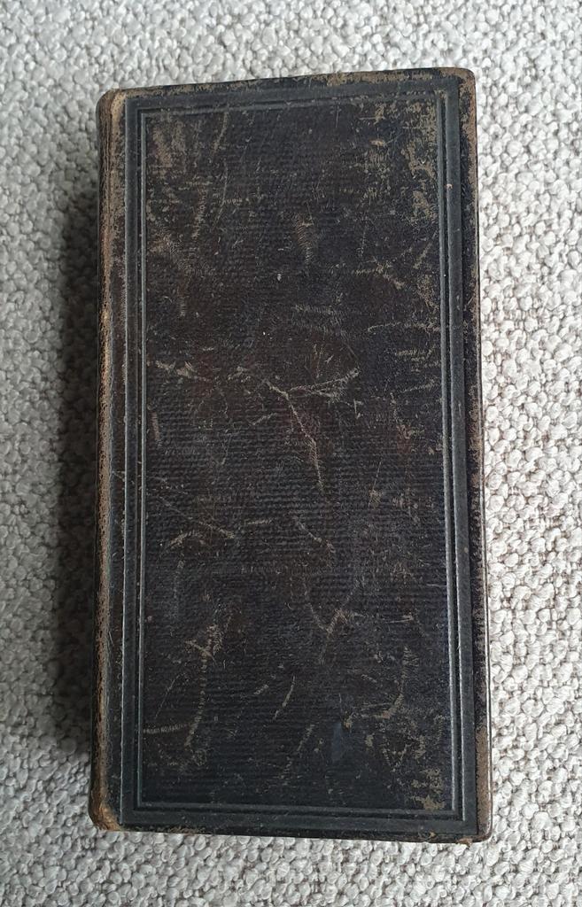 Antiek Bijbeltje  1881 goud op snee het nieuwe testament, Antiek en Kunst, Antiek | Boeken en Bijbels, Ophalen of Verzenden