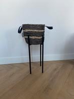 Standaard + mandje voor een plant, Huis en Inrichting, Woonaccessoires | Zuilen en Pilaren, Ophalen, Zo goed als nieuw