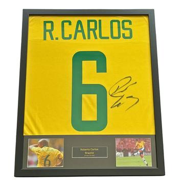 Roberto Carlos gesigneerd Brazilië thuisshirt beschikbaar voor biedingen