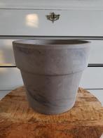 Bloempot terracotta bruin & grijs, Tuin en Terras, Bloempotten, Rond, Ophalen of Verzenden, Zo goed als nieuw, Minder dan 40 cm