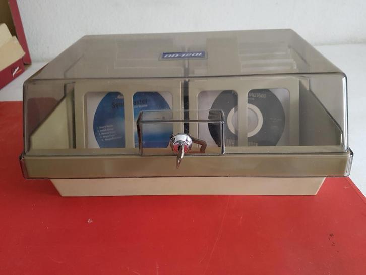 DVD/CD opbergbak, Computers en Software, Optische drives, Gebruikt, Cd, Dvd, Ophalen of Verzenden