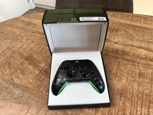 Microsoft Xbox - 20th Anniversary special edition controller, Spelcomputers en Games, Spelcomputers | Xbox | Accessoires, Gebruikt