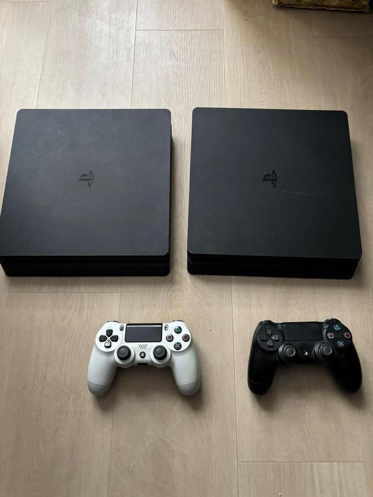 2 x PlayStation 4 (Slim 1 TB) €100,- ps, Spelcomputers en Games, Spelcomputers | Sony PlayStation 4, Gebruikt, Original, 500 GB