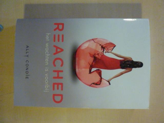 Ally Condle - Reached, Boeken, Romans, Zo goed als nieuw, Ophalen of Verzenden