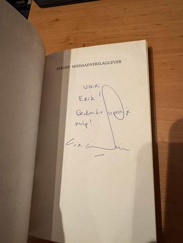 Gesigneerd boek door Peter r de Vries beschikbaar voor biedingen