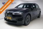 BMW iX xDrive50 112 kWh | Panoramadak | Trekhaak | Luchtveri, Automaat, Adaptive Cruise Control, Gebruikt, 523 pk