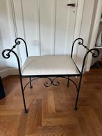 Leuk brocante ijzer stoeltje krukje tafeltje, Antiek en Kunst, Ophalen