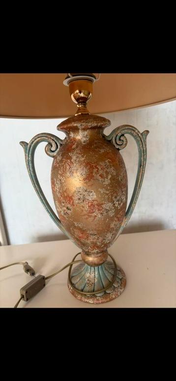 Vintage Lamp op  bronzen voet Regina style.(Alleen ophalen) beschikbaar voor biedingen