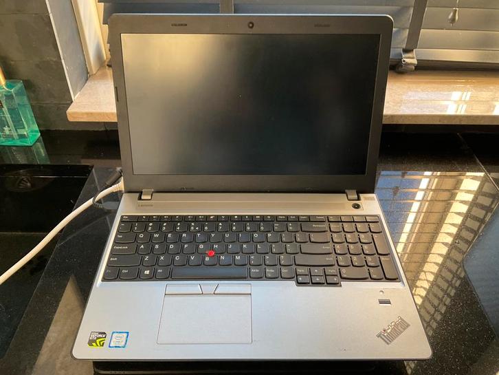 Laoptop thinkpad e570 i7 (defect?) 7th generatie, Computers en Software, Windows Laptops, Niet werkend, SSD, 2 tot 3 Ghz, Ophalen of Verzenden