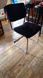 Vintage buisstoel zwart rib... zeer goede staat, Huis en Inrichting, Stoelen, Ophalen, Zo goed als nieuw, Zwart, Eén