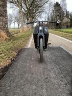 C-50 super cub.  (super moter company), Gebruikt, 4 versnellingen, Maximaal 25 km/u, Ophalen