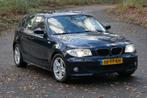 BMW 120i Automaat - Nieuwe distr. ketting! - Stoelverwarming, Auto's, BMW, 65 €/maand, Achterwielaandrijving, Zwart, 4 cilinders